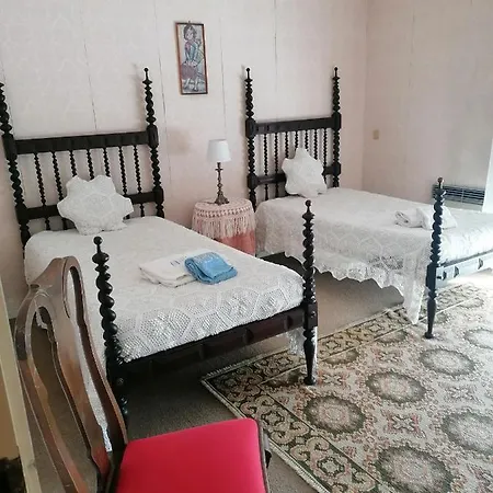 Cle House Semesterbostad